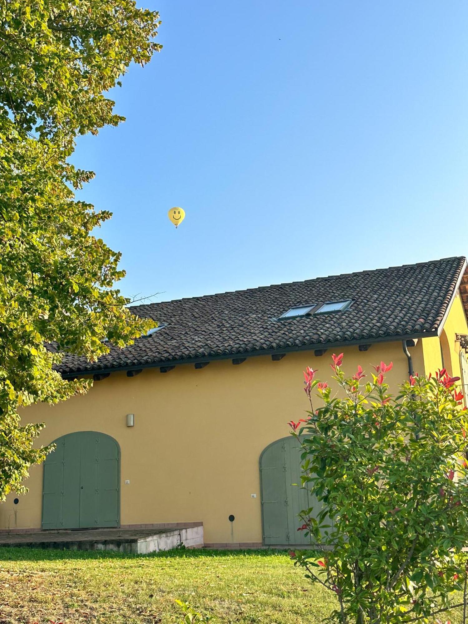 Just Langhe Casa Barolo Villa Novello Exterior photo